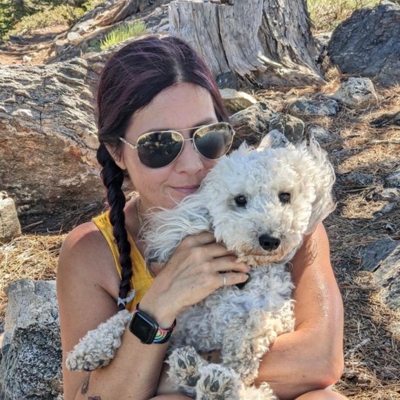 Meet your Posher, Sonja - Picture 2 of 2